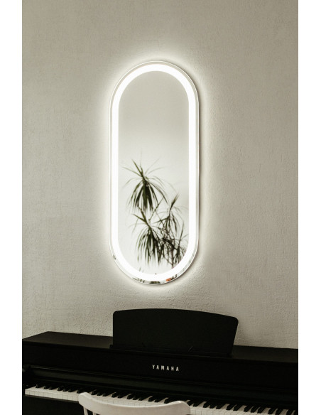 PATRIZIA Spogulis ar frontālu LED apgaismojumu