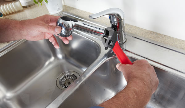 The most common faucet defects and possible solutions